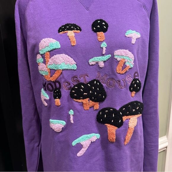 Modest Mouse Embroidered Mushroom Crewneck Sweatshirt – Size M RARE ITEM - Picture 3 of 11